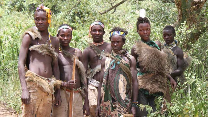 Hadza-Girls (1)